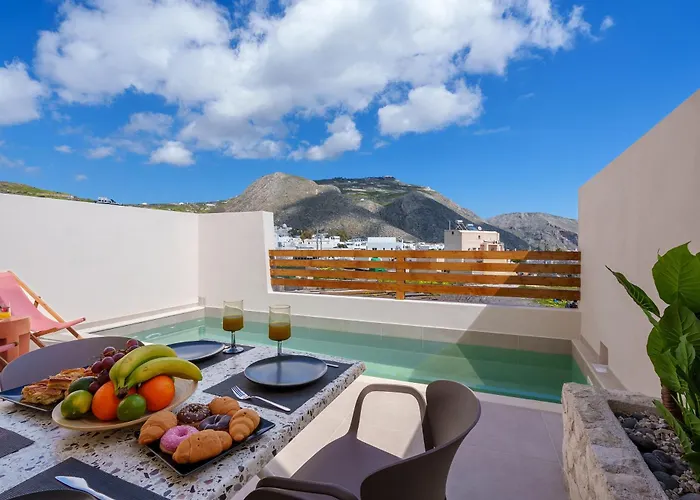 Sugarwhite Suites With Private Not Heated Pool